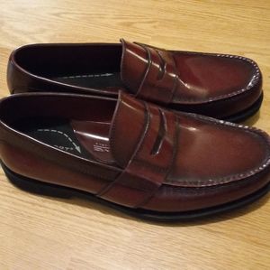 Rockport Size 10 1/2 Wide